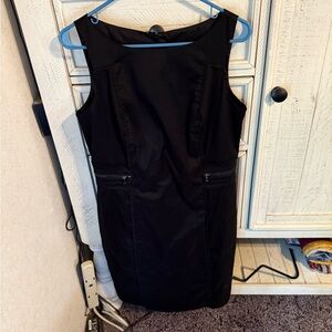 Ann Taylor Black Sheath Mini Dress Scoop Neck Sleeveless